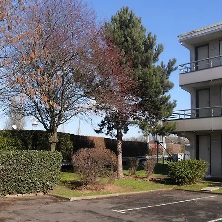 Première Classe Ouen L'aumône Hotel